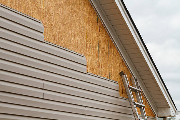 24/7 Emergency Vinyl Siding experts in Bolivar, OH